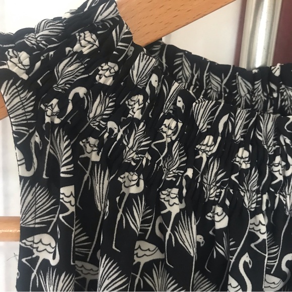 LOFT PETITE Black and White Flamingo Print Top Size XXSP - Picture 5 of 13